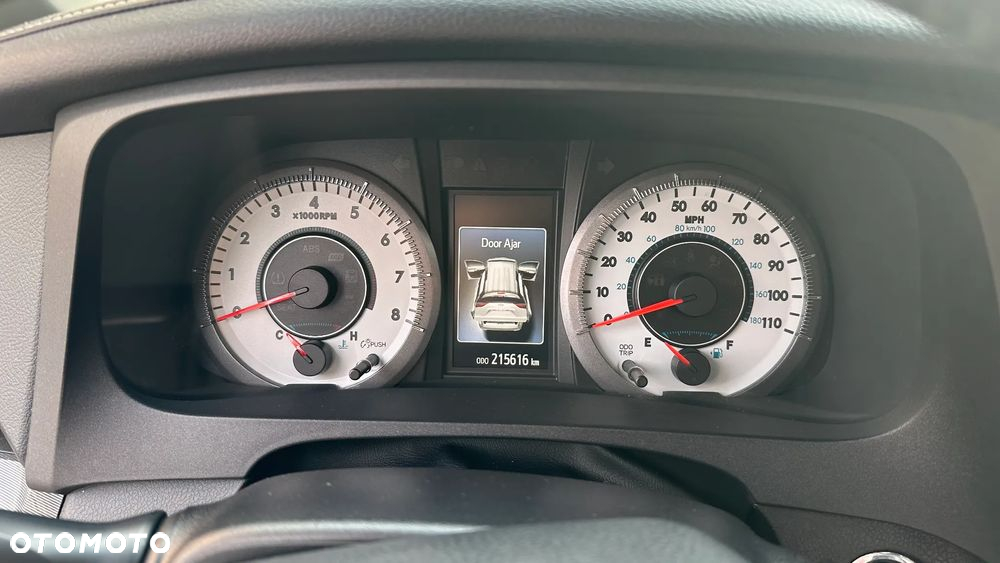 Toyota Sienna 3.5 V6 SE - 8