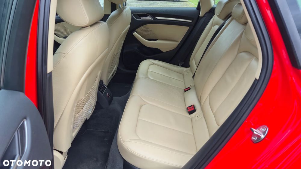Audi A3 Sportback 1.8 TFSI Attraction - 9