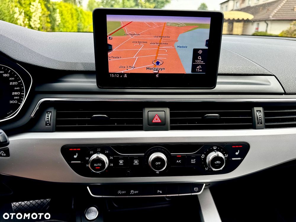 Audi A4 Avant 2.0 TDI ultra S tronic - 36