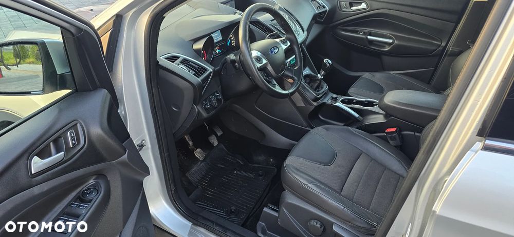 Ford Kuga 2.0 TDCi 4WD Titanium Plus - 9