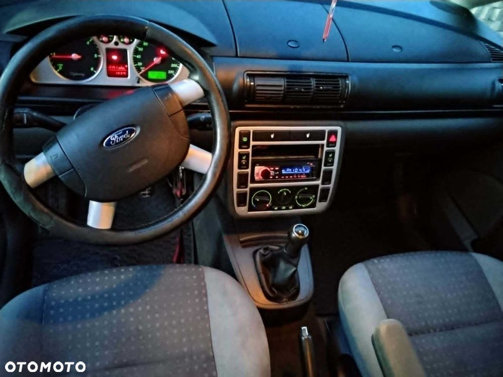 Ford Galaxy - 4