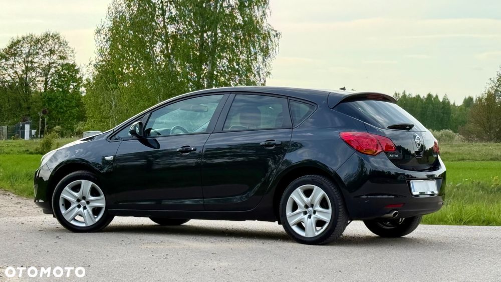 Opel Astra 1.4 Turbo Edition - 13