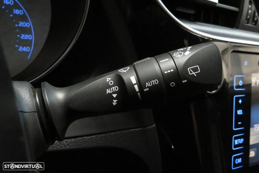 Toyota Auris 1.4 D-4D Com. +P.Sport+Navi - 22