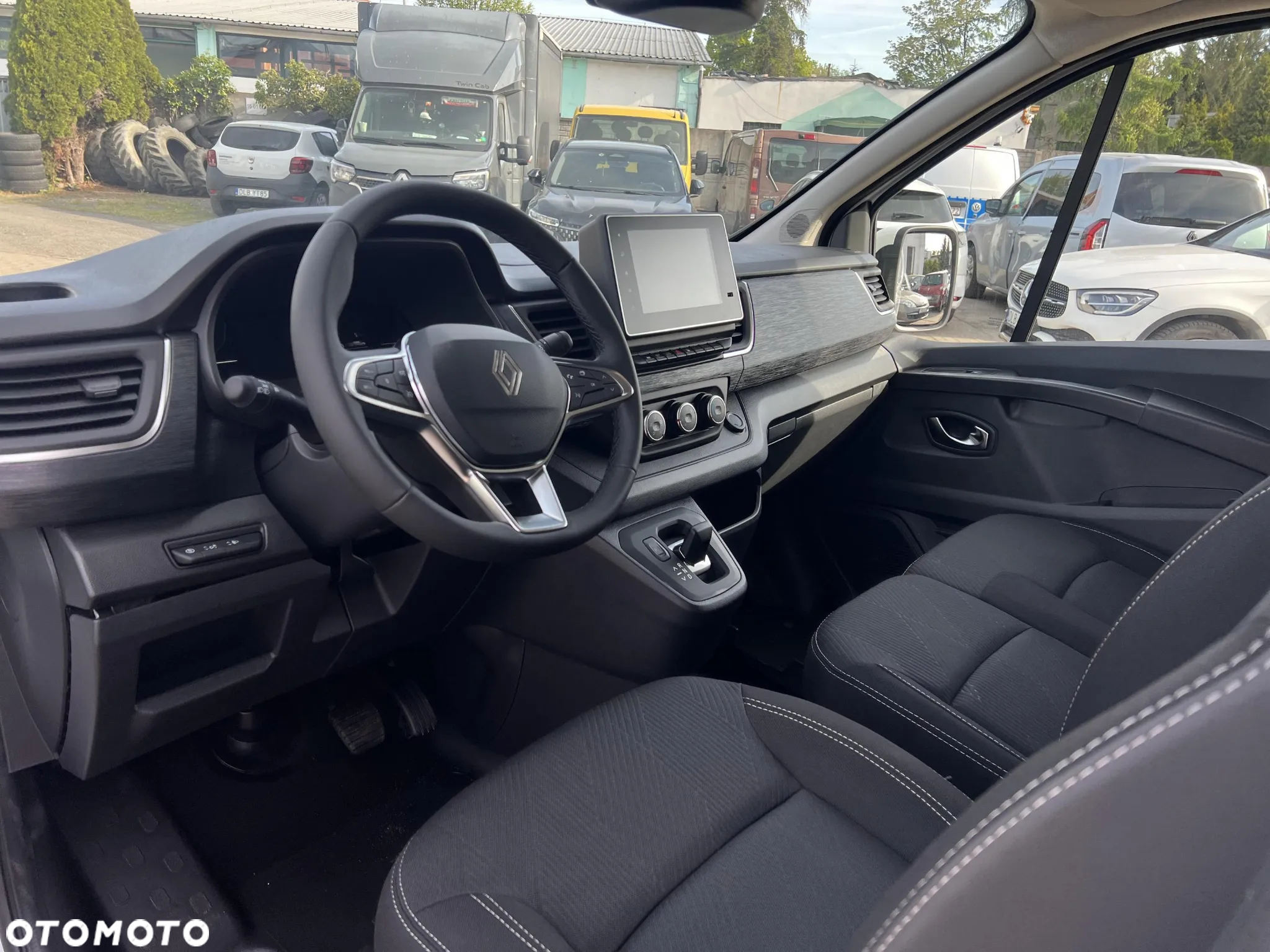 Renault Trafic - 9