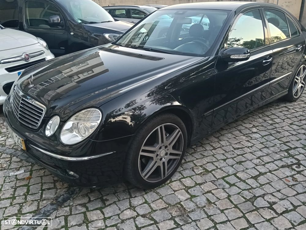 Mercedes-Benz E 320 - 7