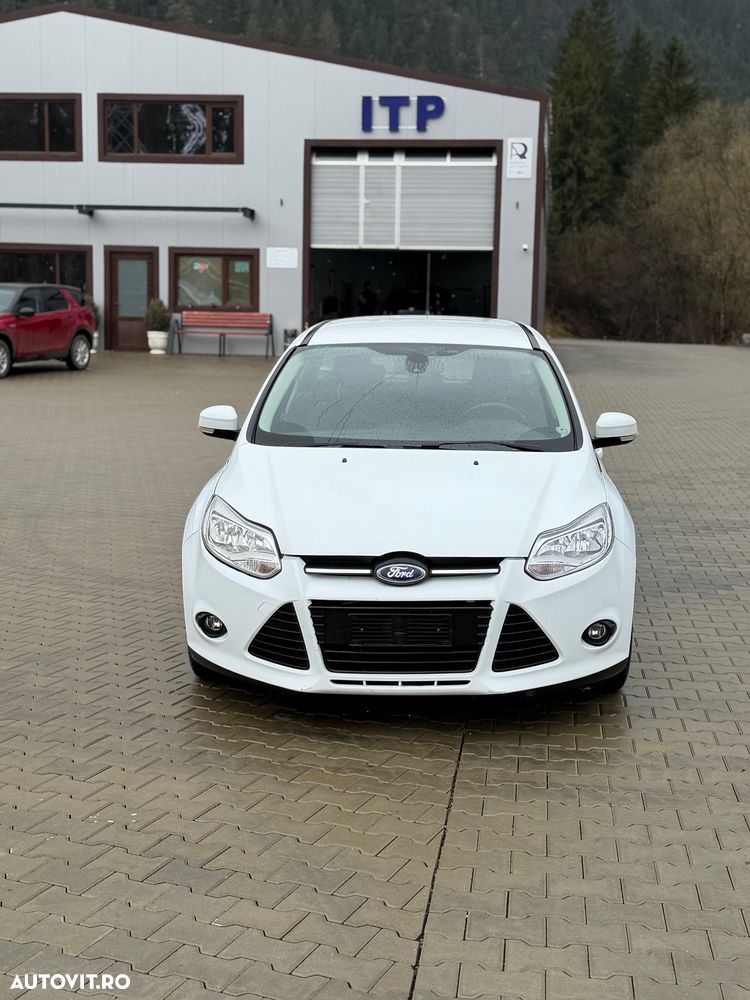 Ford Focus 1.6 TDCI DPF Start-Stopp-System Business - 2