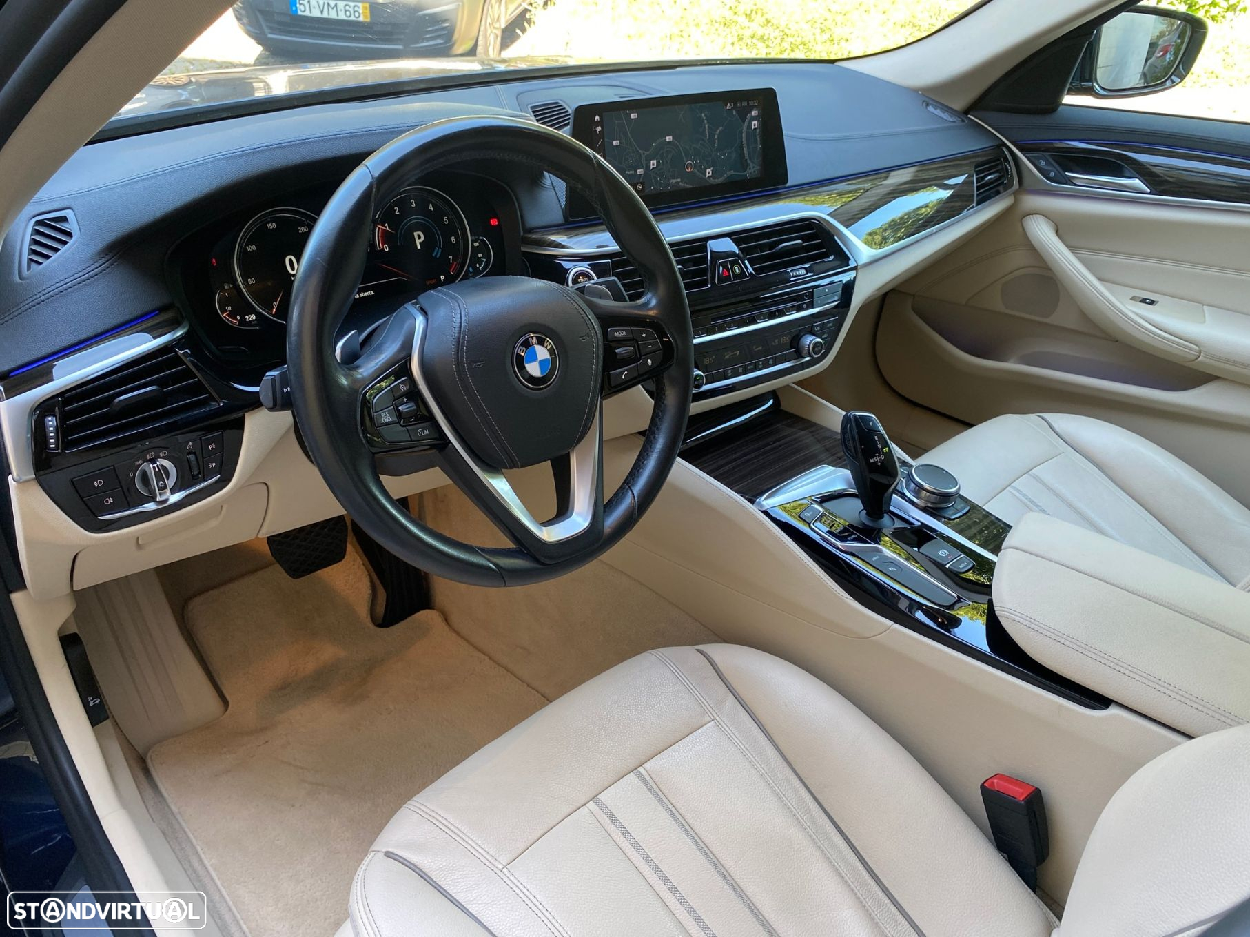 BMW 530 e iPerformance Line Luxury - 14