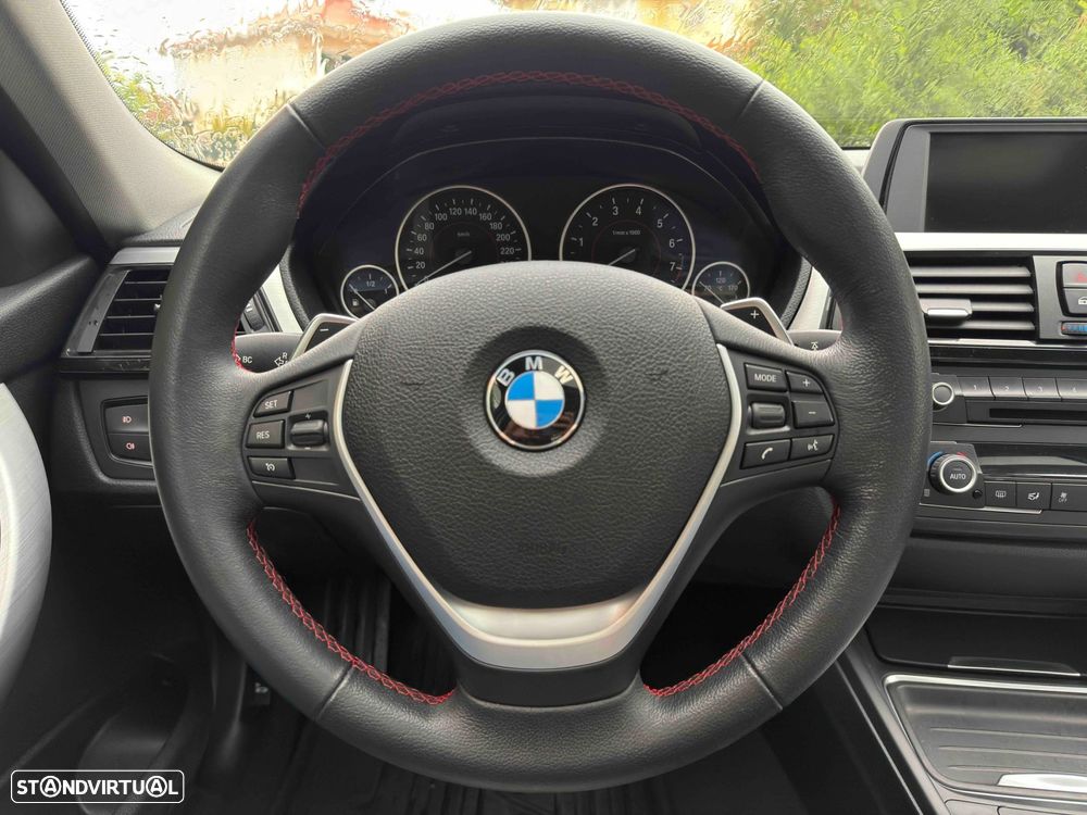 BMW 328 i Auto Line Sport - 37