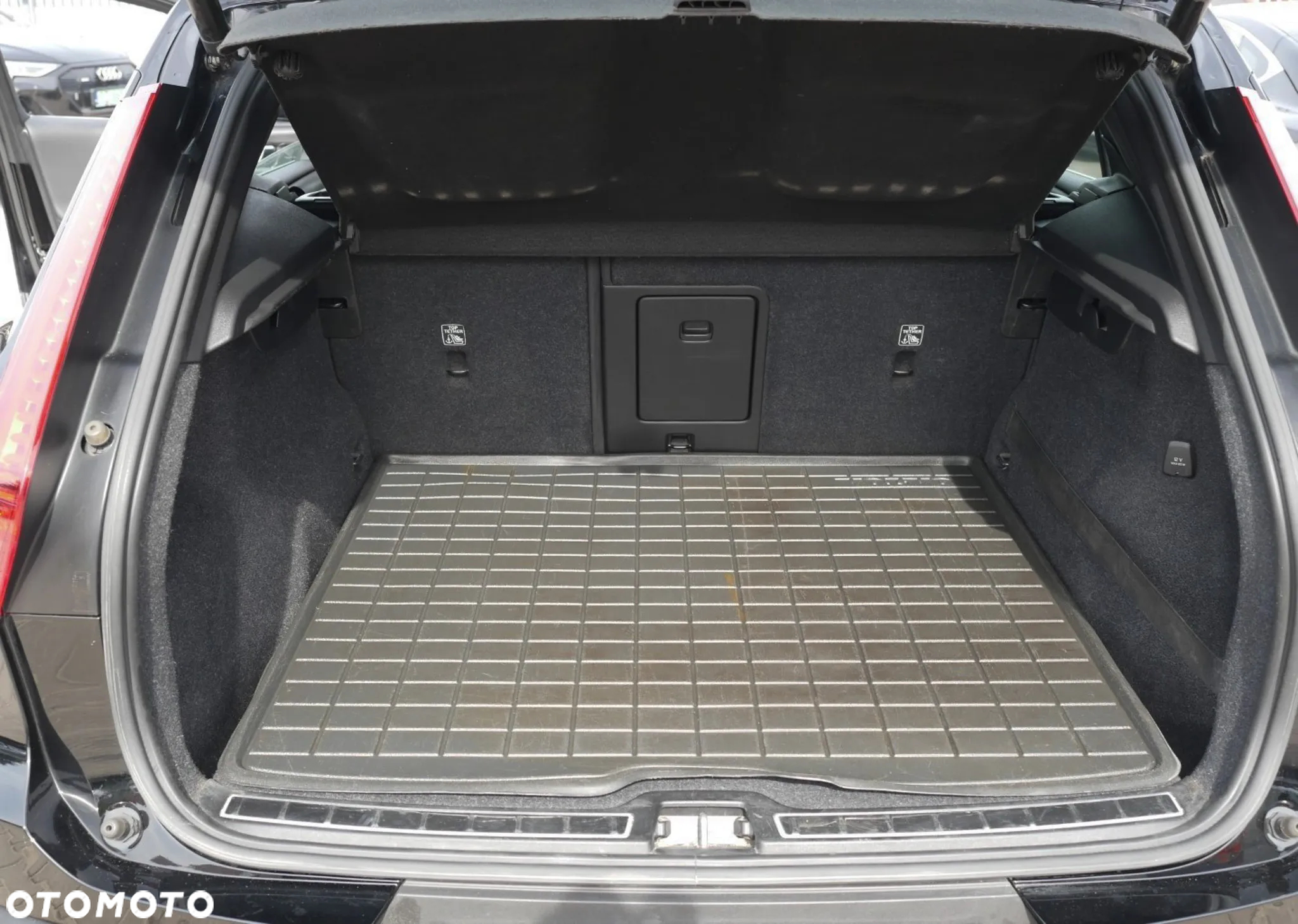 Volvo XC 40 T5 Plug-In Hybrid Inscription - 19
