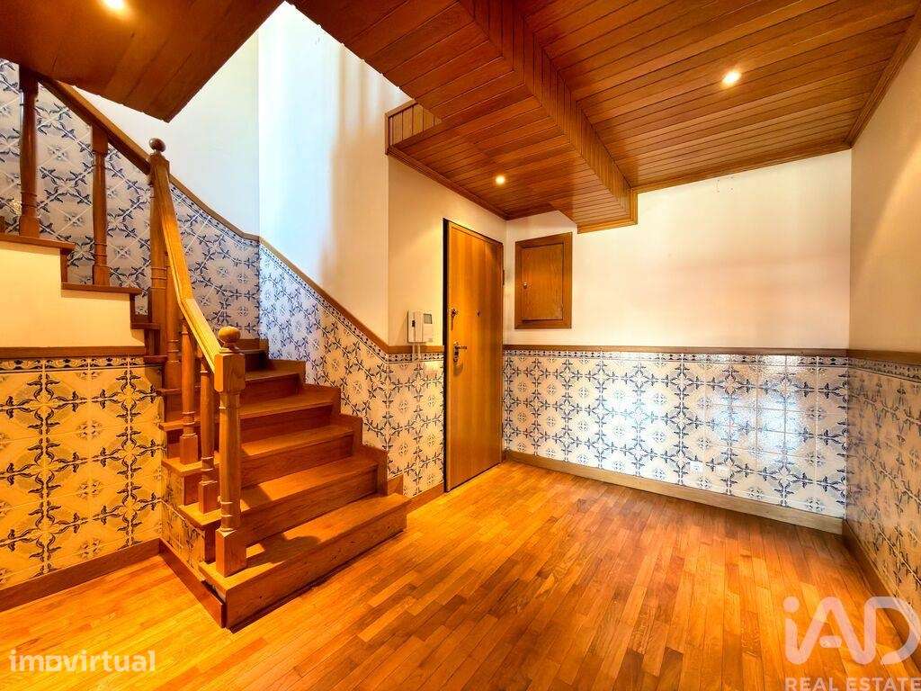 Duplex em Leiria, Pousos, Barreira e Cortes de 297 m2 - Grande imagem: 2/39