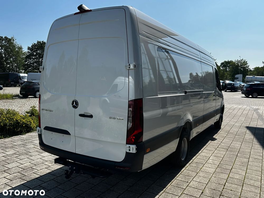 Mercedes-Benz Sprinter - 7