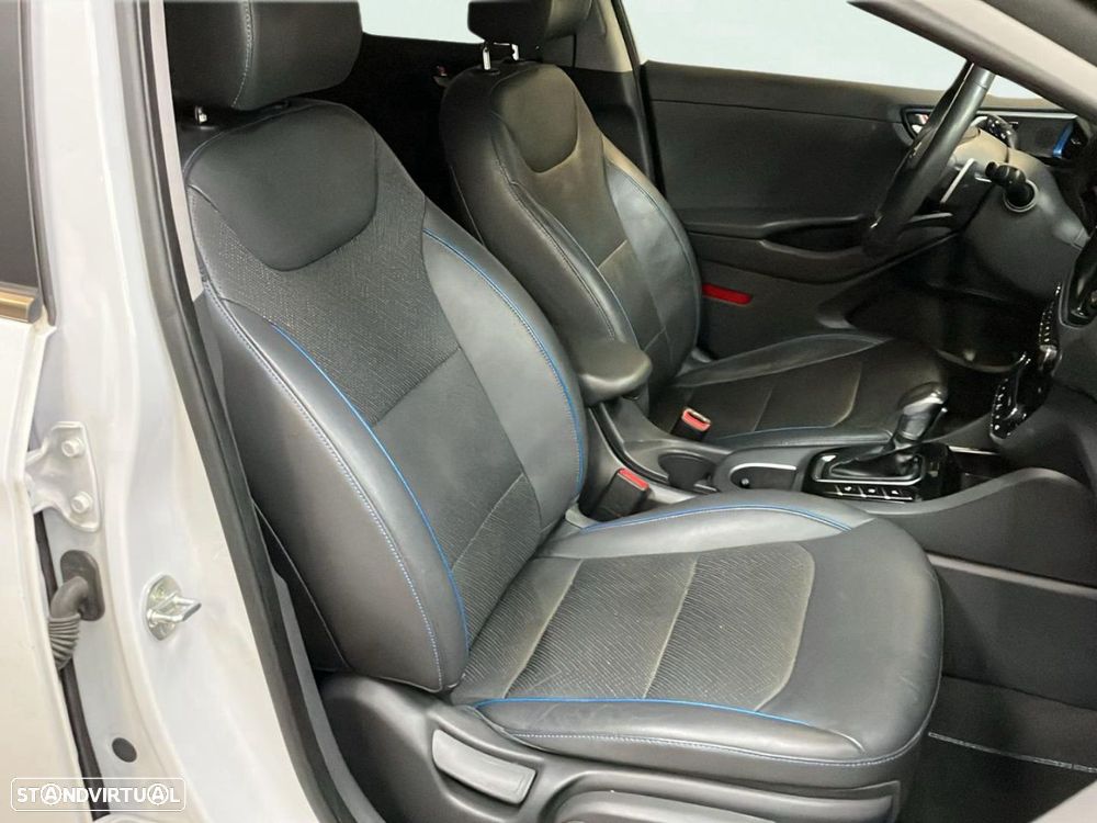 Hyundai Ioniq - 17