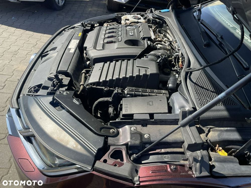 Volkswagen Arteon 2.0 TDI SCR 4Motion DSG R-Line Edition - 17