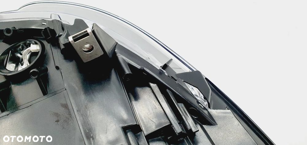 BMW F10 F11 LAMPA BI-XENON LEWA SKRĘTNA DYNAMIC EU 7271907 - 7