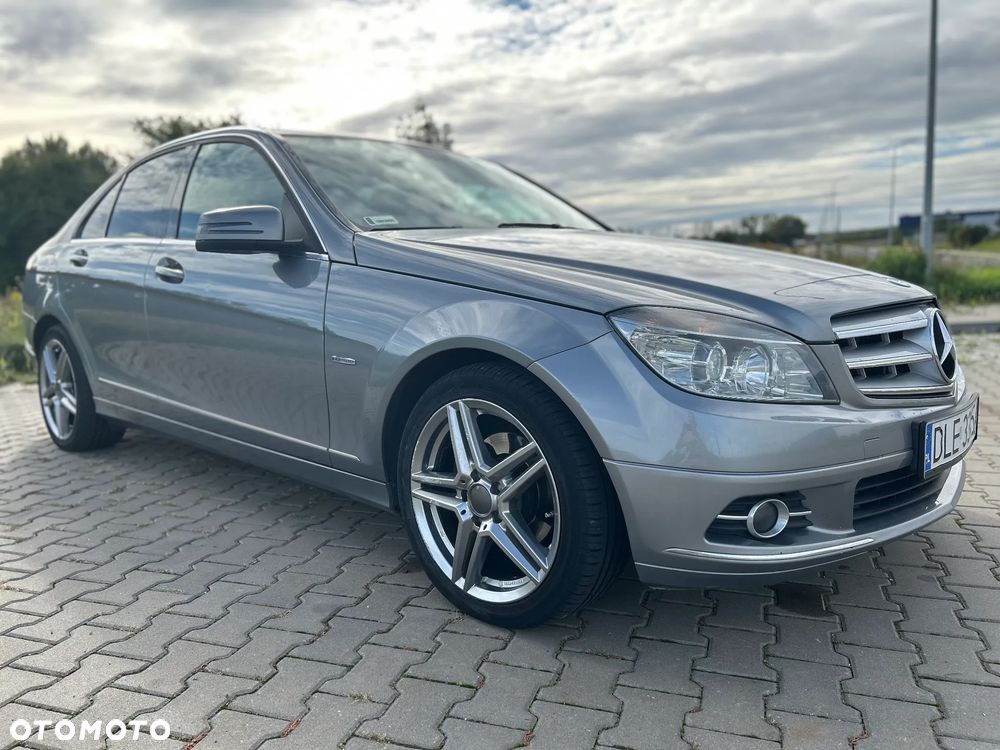 Mercedes-Benz Klasa C 200 CDI Elegance - 16