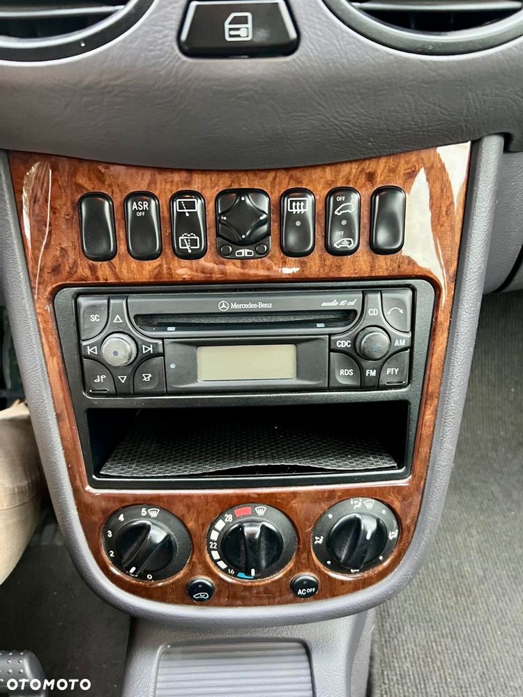 Mercedes-Benz Klasa A 160 Elegance - 19