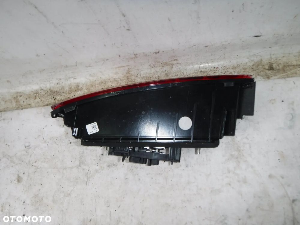 audi a3 8v sedan lampa tył prawa w klape nowa 8v5945094a H - 5
