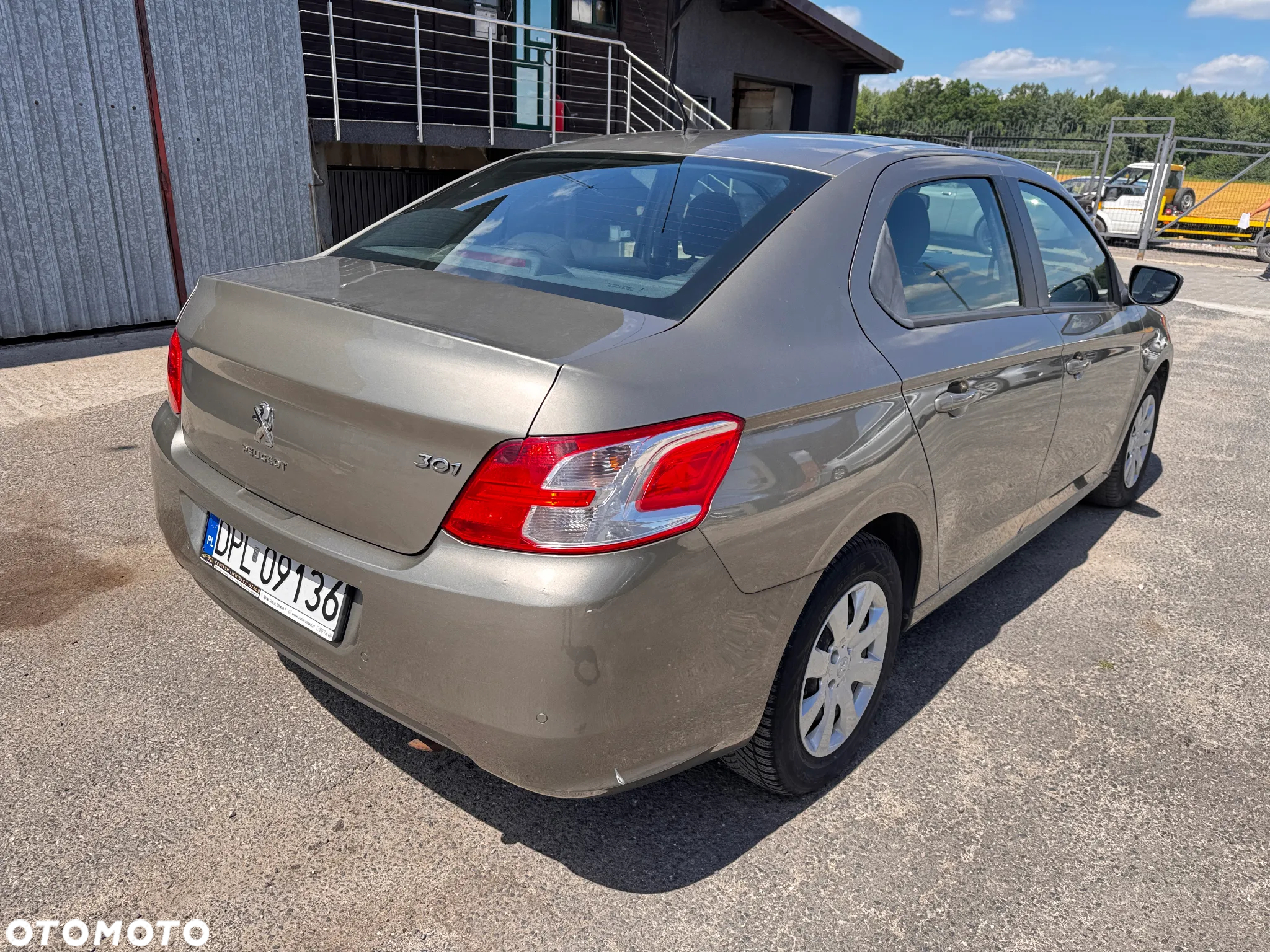 Peugeot 301 1.2 VTi/Pure Tech Access - 6