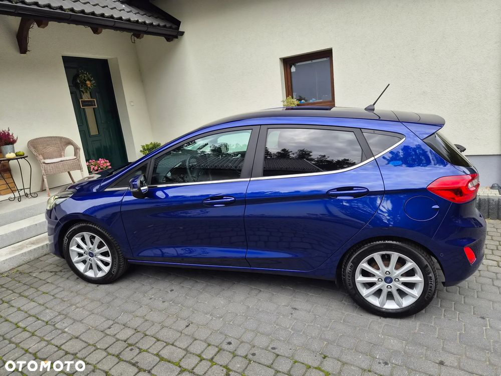 Ford Fiesta 1.0 EcoBoost S&S TITANIUM - 31