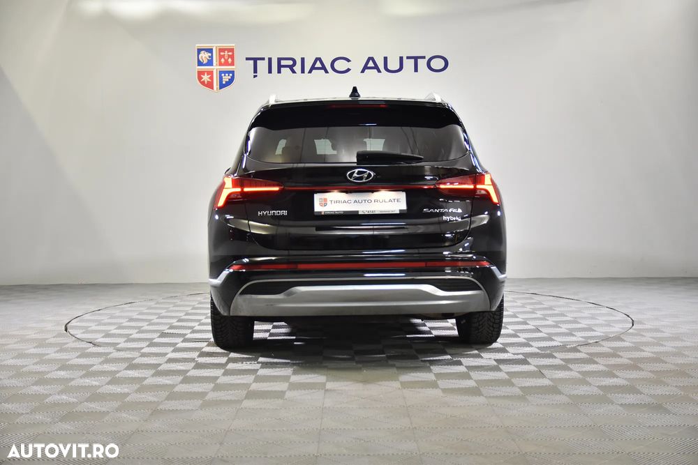 Hyundai Santa Fe - 4