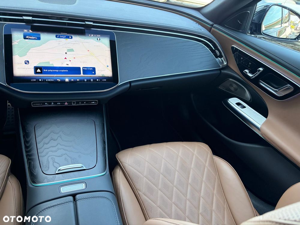 Mercedes-Benz Klasa E 300 de PHEV 4-Matic AMG 9G-Tronic - 20