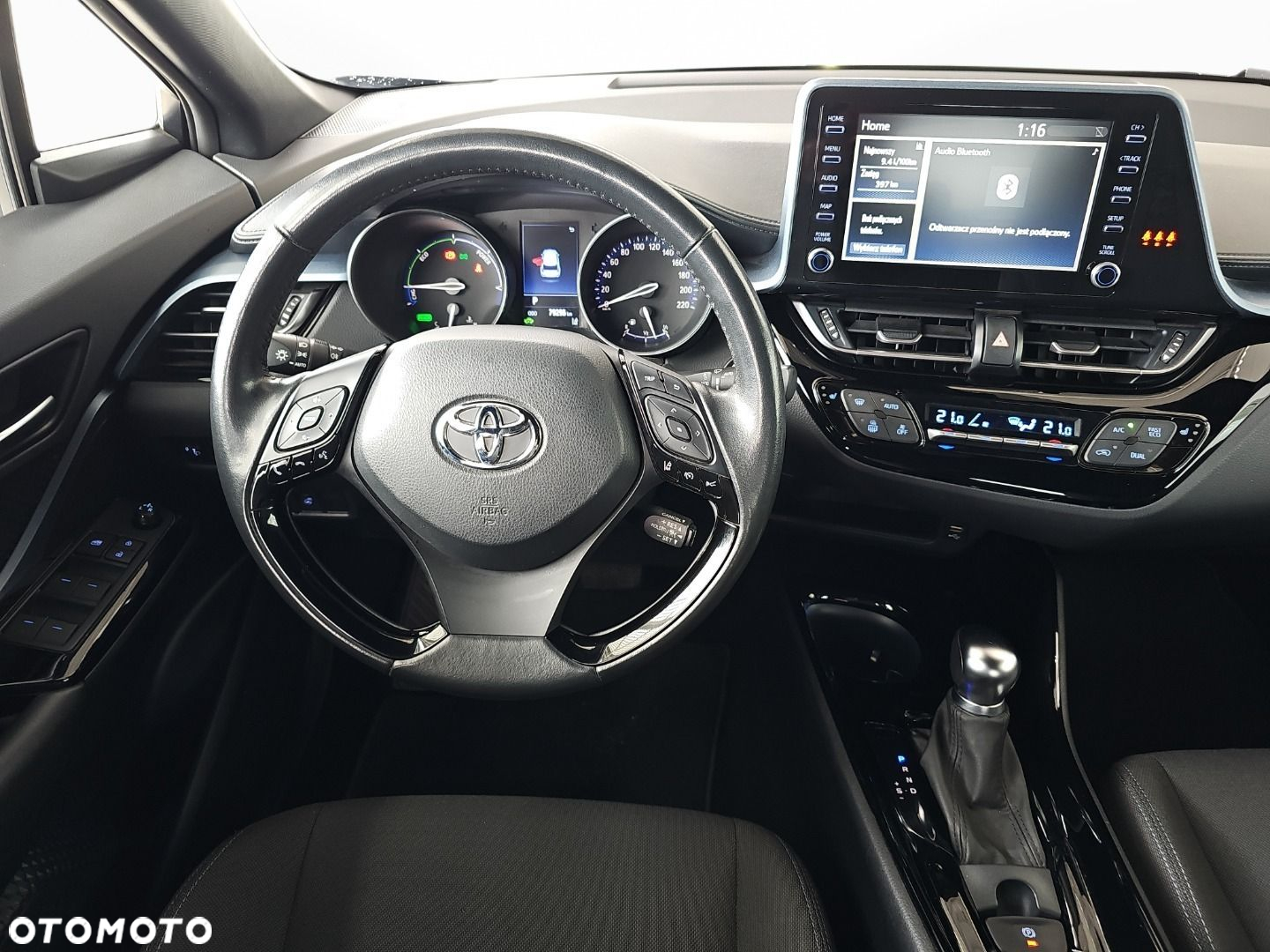 Toyota C-HR - 10