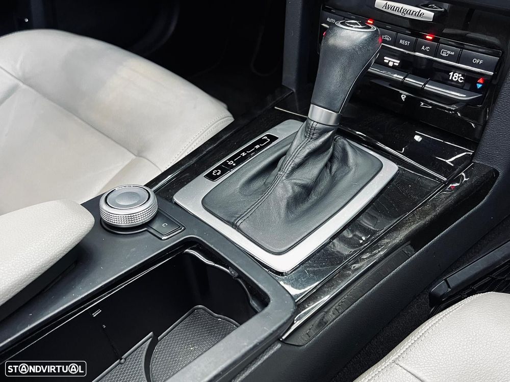 Mercedes-Benz E 250 CDi Avantgarde BlueEfficiency Auto. - 32