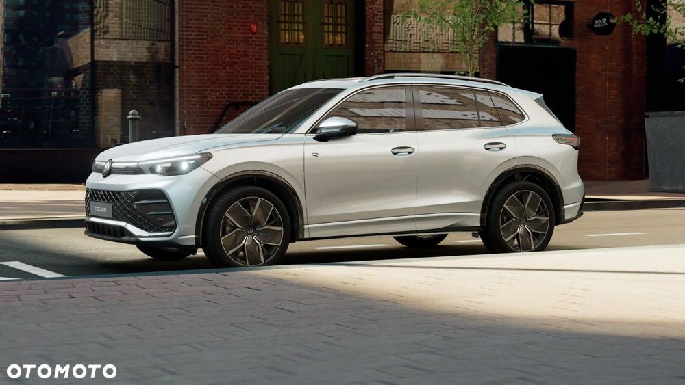 Volkswagen Tiguan - 2