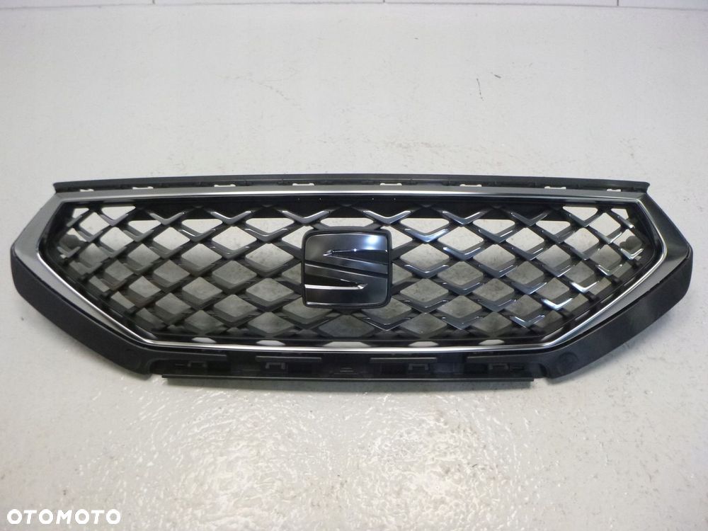 SEAT TARRACO GRILL ATRAPA CHŁODNICY ZNACZEK LOGO ORYGINAŁ - 2