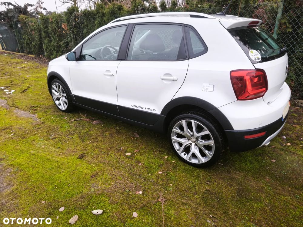 Volkswagen Polo Cross - 8