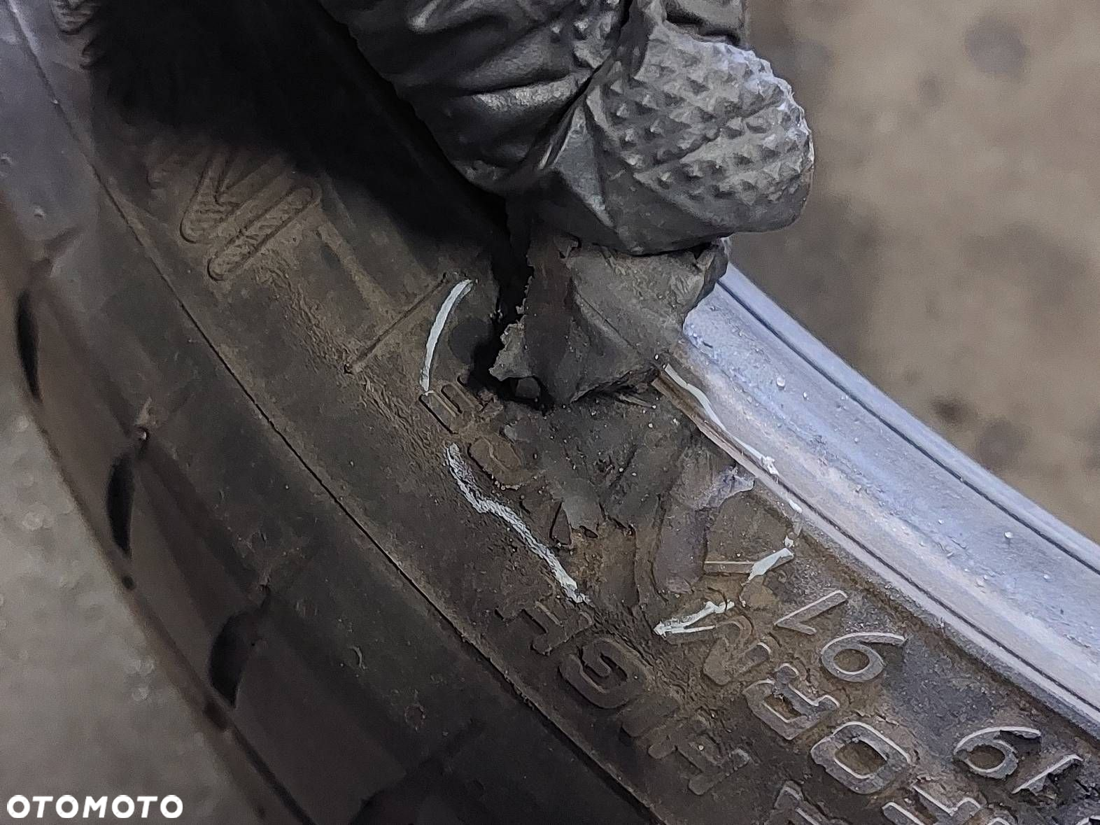OPONY LETNIE 2 SZT 235/35R19 2018R KORMORAN UHP - 5