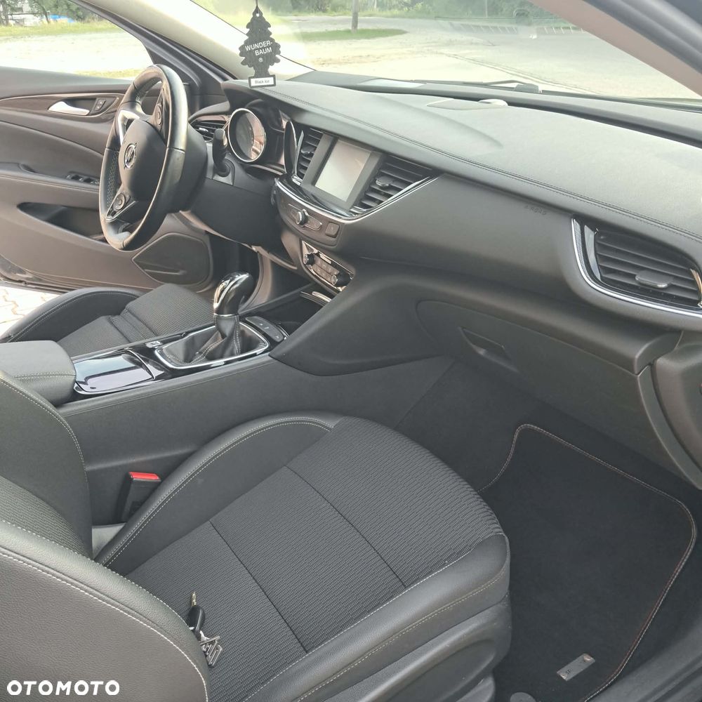 Opel Insignia 1.5 T Enjoy S&S Eco - 14