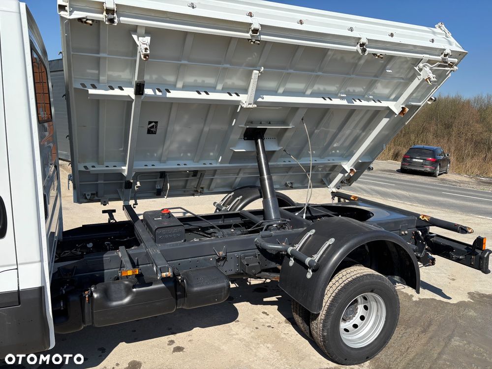 Iveco Daily 70C18 - 15