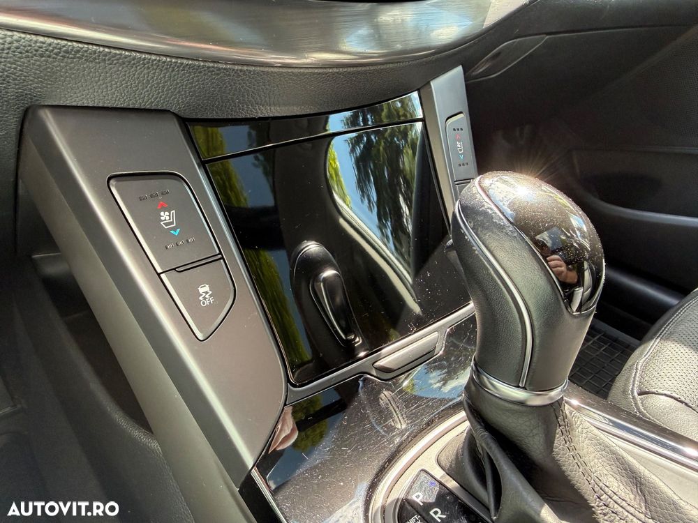 Hyundai i40 1.7 CRDI CW 7DCT Supreme+ - 24