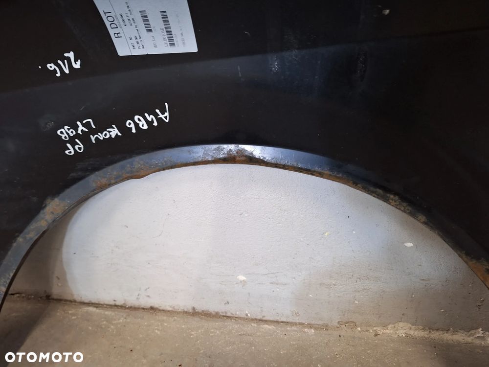 BŁOTNIK PRAWY PRZÓD PRZEDNI AUDI A4 B6 LAK: LY9B NR216 - 13