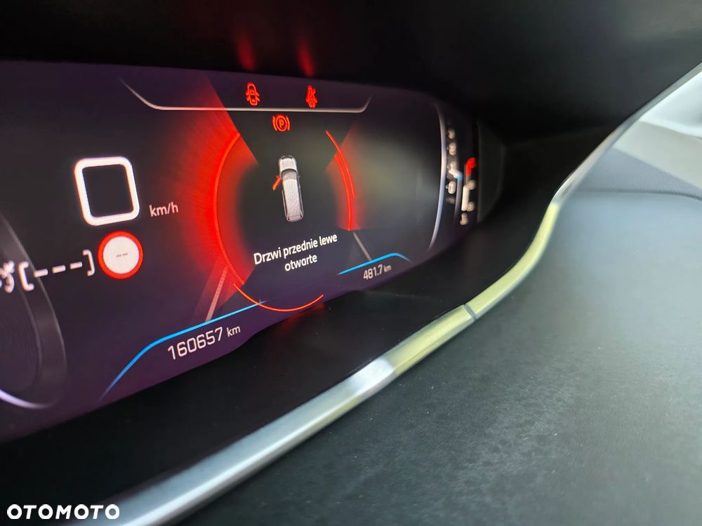 Peugeot 5008 1.5 BlueHDi Allure S&S - 31
