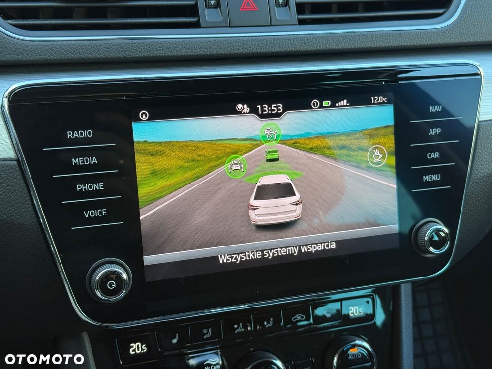 Skoda Superb 1.5 TSI Ambition DSG - 19