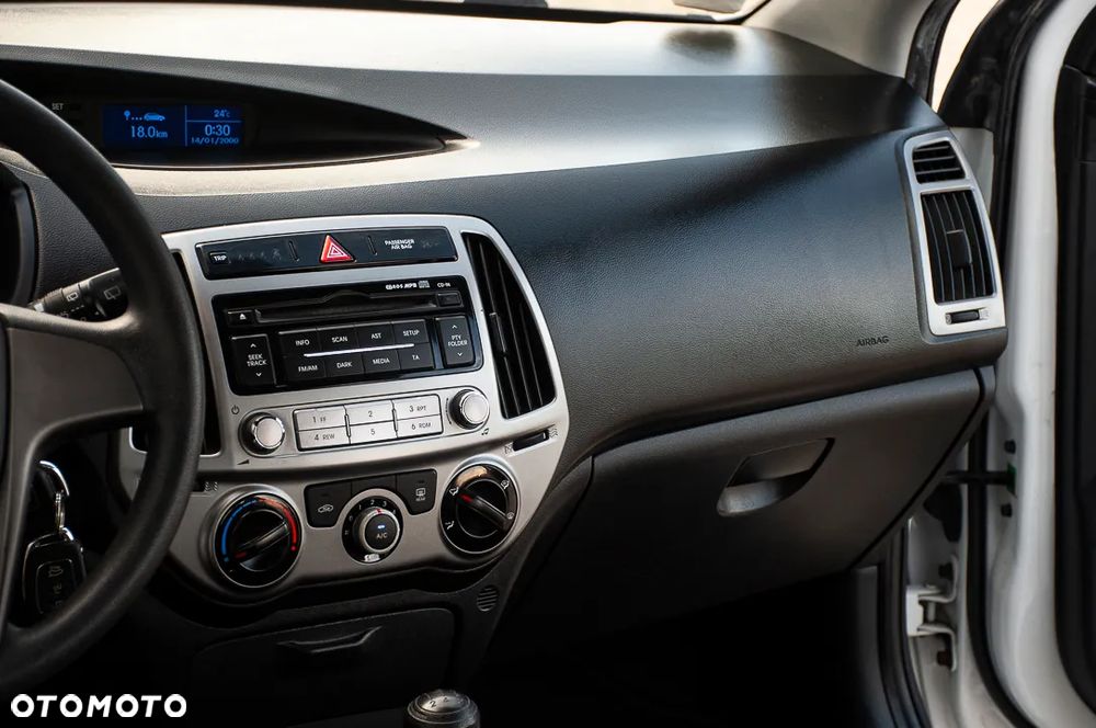 Hyundai i20 1.25 Style - 29