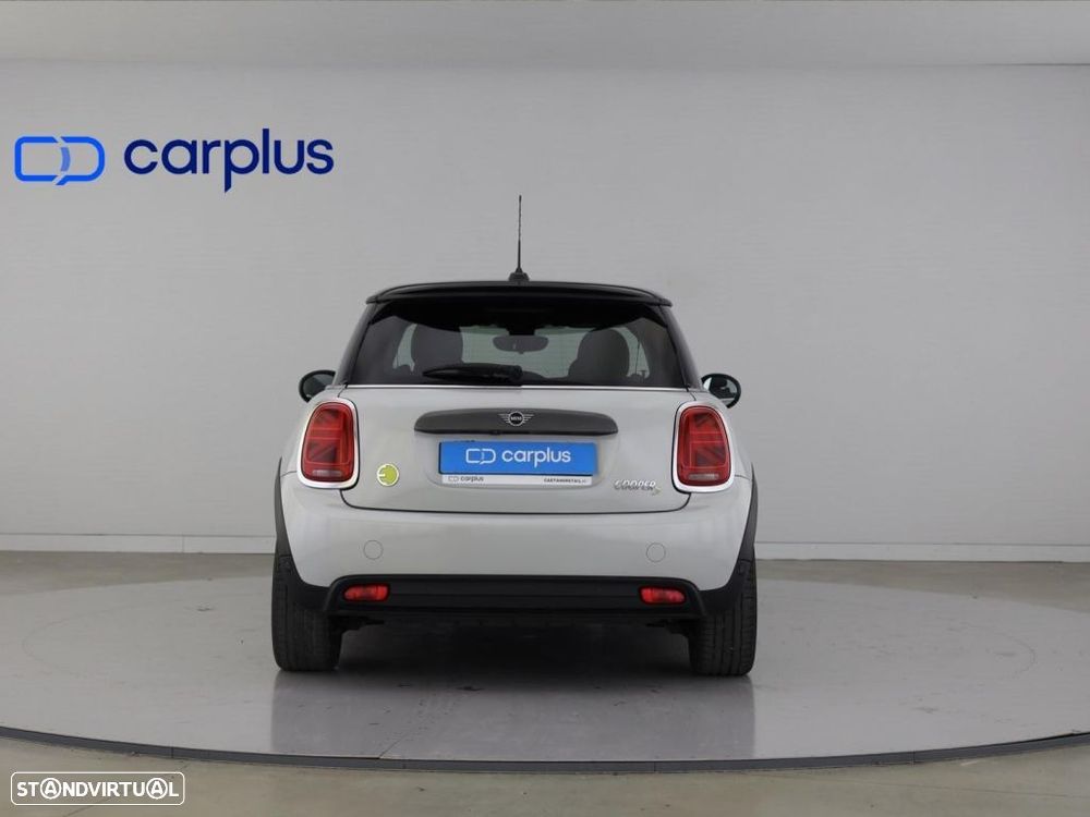 MINI 3 Portas Cooper SE - 6