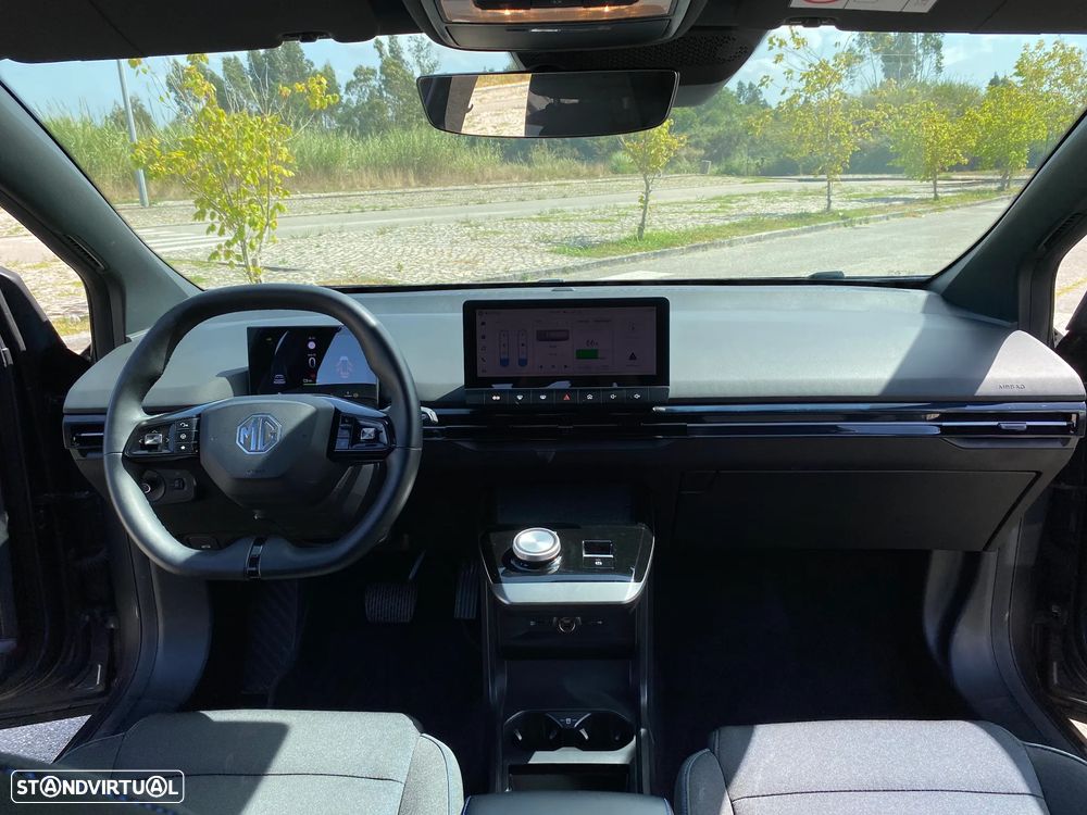 MG MG4 64 kWh Comfort - 14