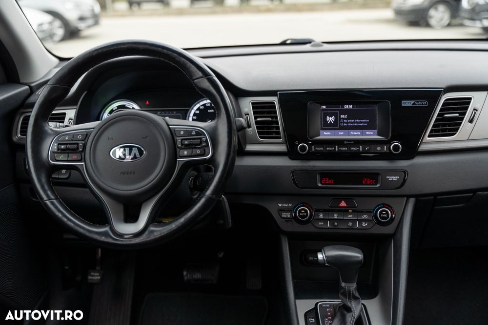 Kia Niro 1.6 GDI 2WD Aut. Spirit - 25
