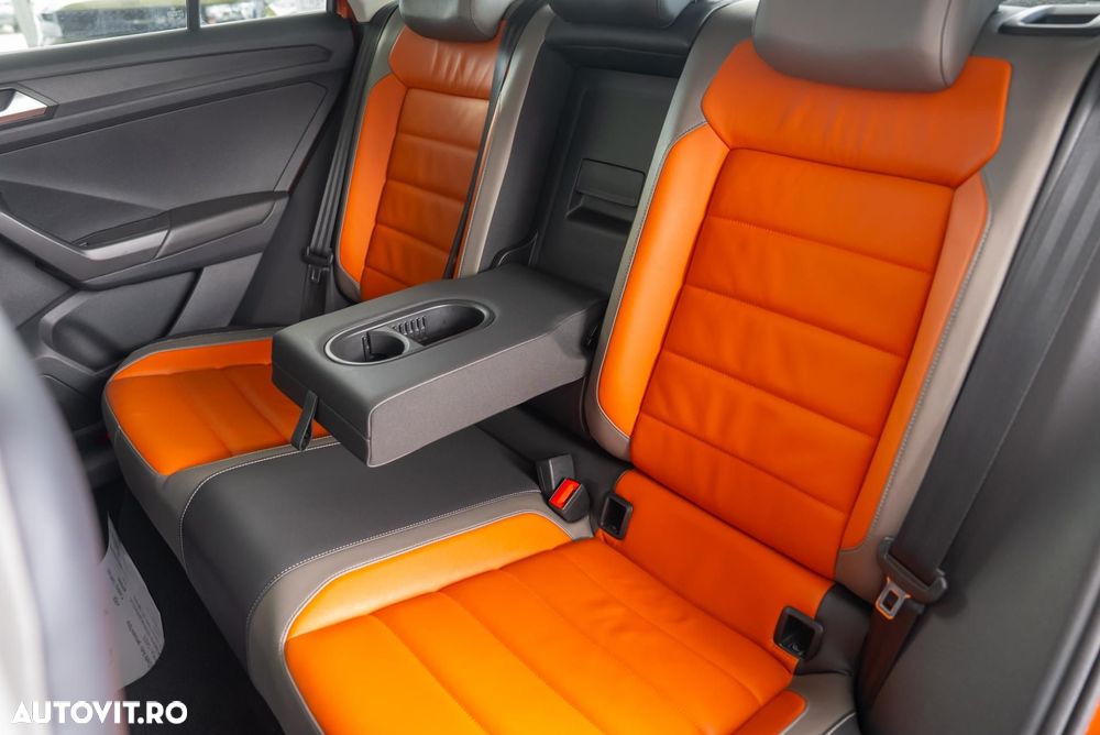 Volkswagen T-Roc 2.0 TDI SCR 4MOTION DSG Style - 25