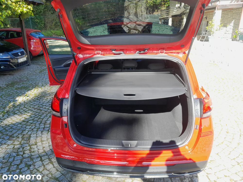 Hyundai i30 1.5 DPI Comfort - 12