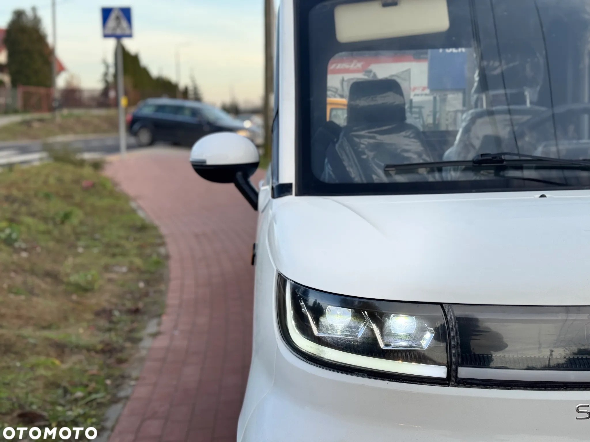 SARINI X7 - 10