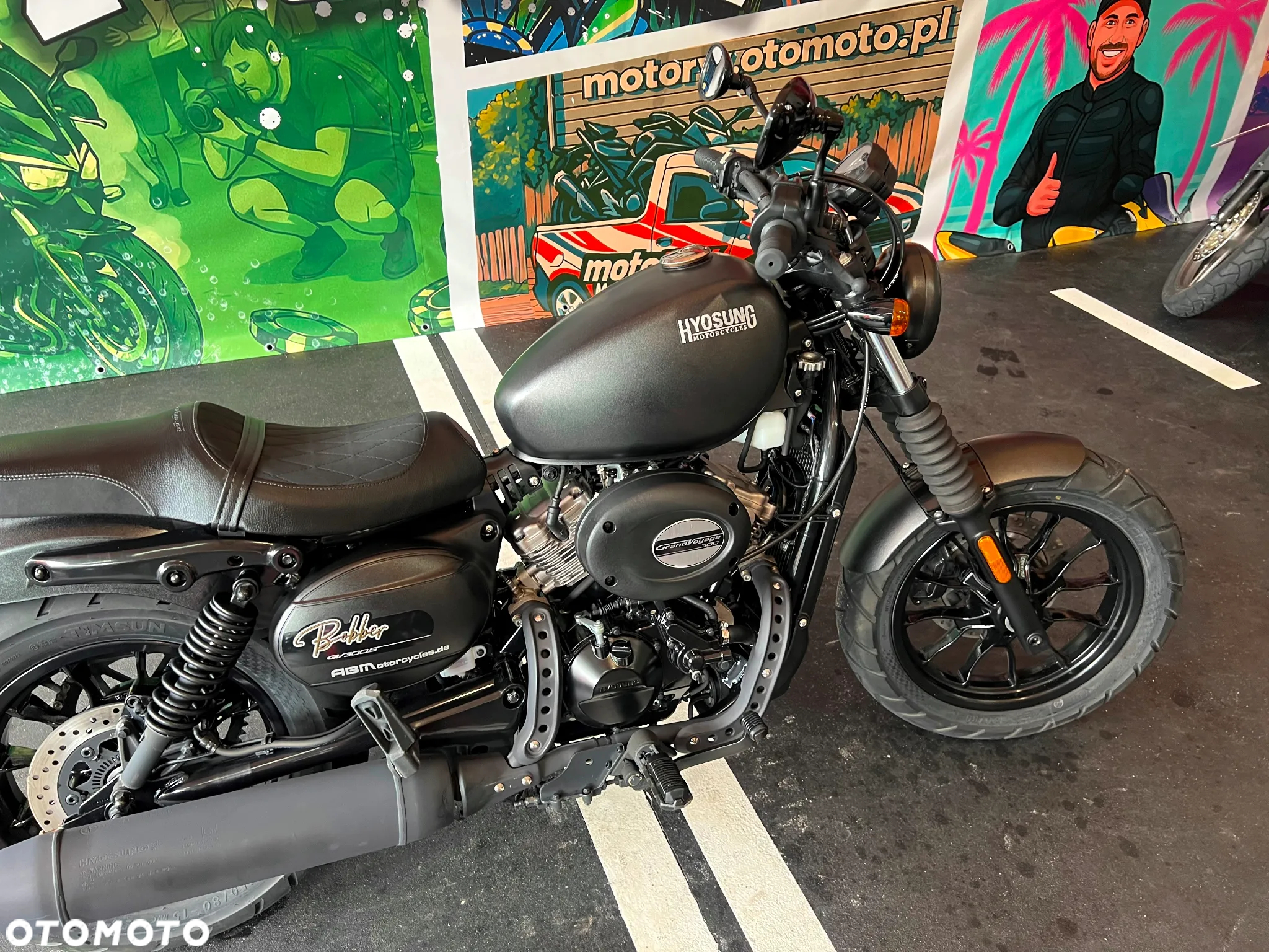 Hyosung GV - 8