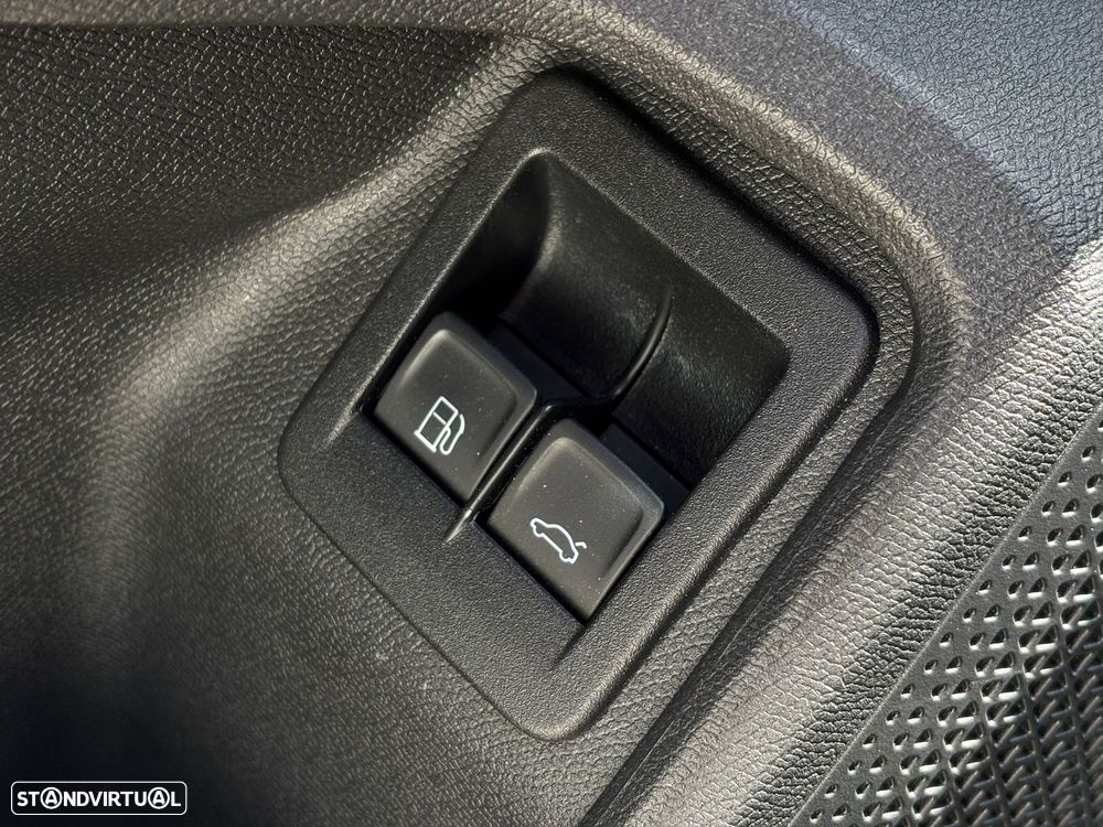 Cupra Formentor 1.4 e-Hybrid DSG VZ - 24