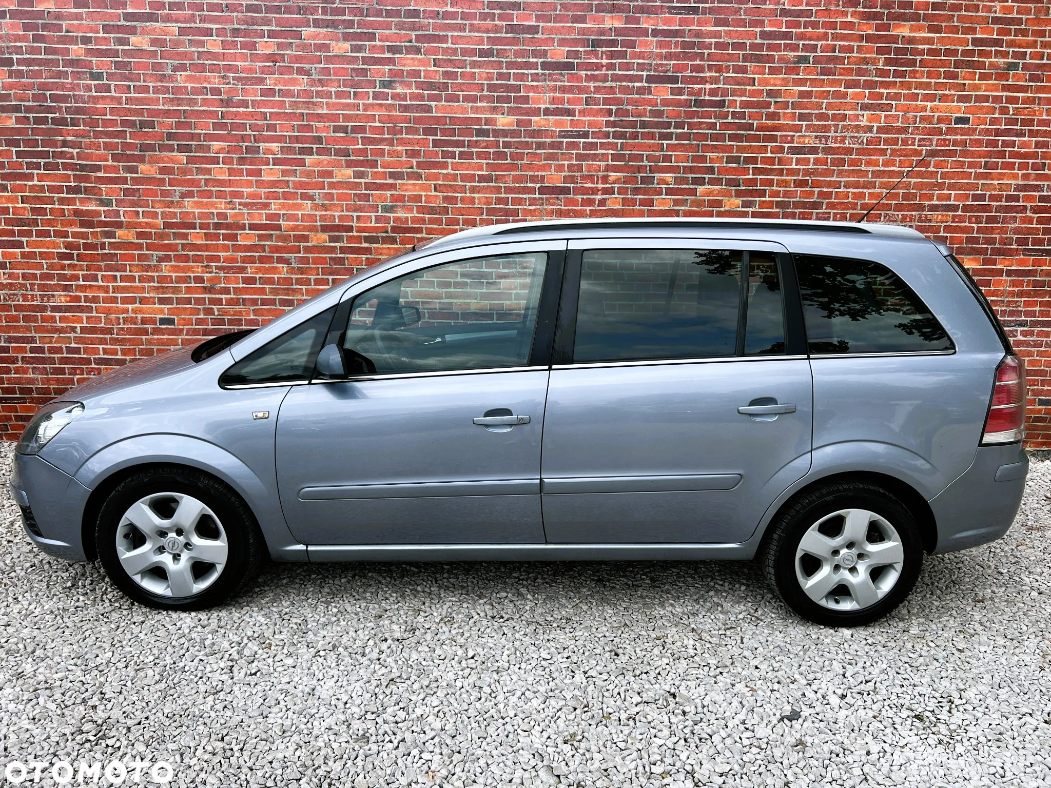 Opel Zafira - 39