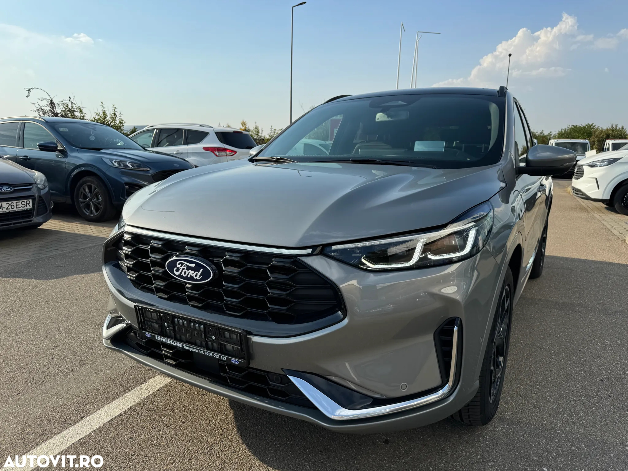 Ford Kuga - 2
