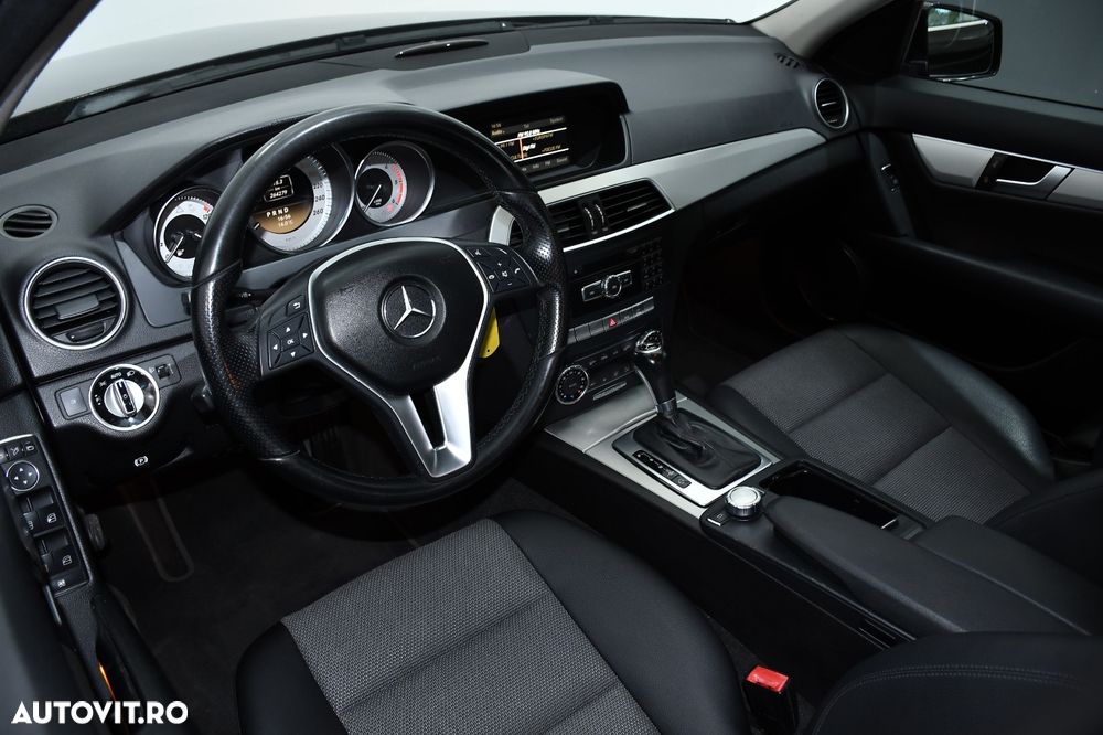 Mercedes-Benz C 220 CDI 7G-TRONIC Avantgarde Edition - 9