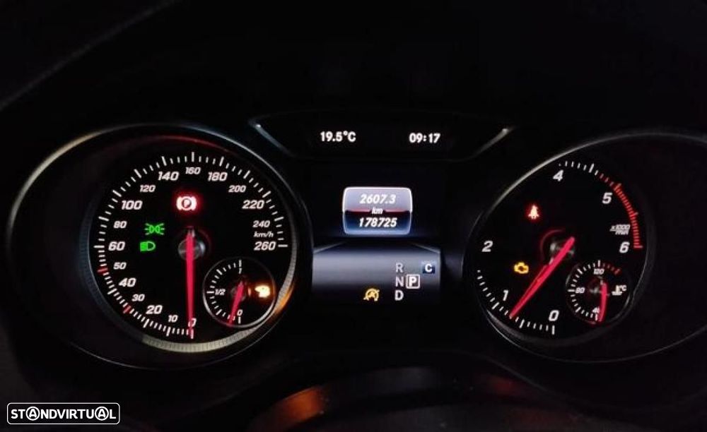 Mercedes-Benz CLA 200 - 3